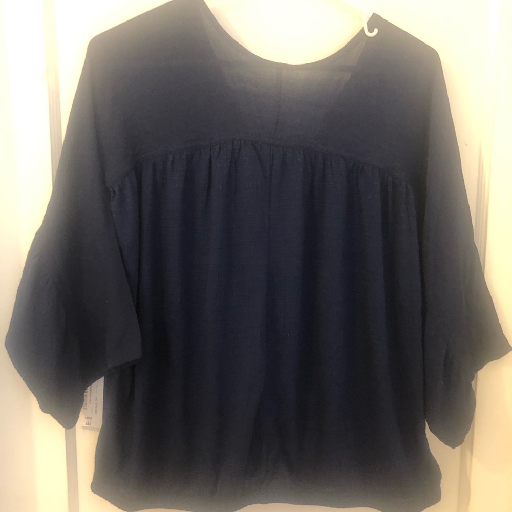 NWT a.n.a Blue Faux Wrap Dolman Sleeve Top Blouse-Size large - Picture 9 of 16